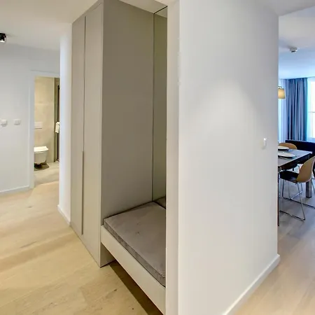 Four Blue Seasons - Luxury *