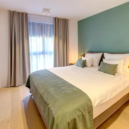 Apartment Four Blue Seasons - Luxury