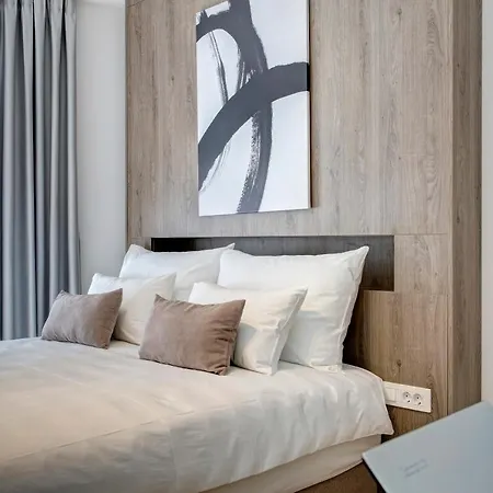 Four Blue Seasons - Luxury Apartment *