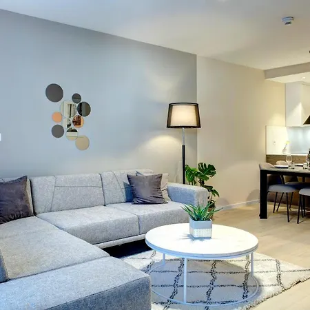 Four Blue Seasons - Luxury Apartment *