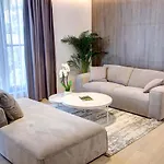 Four Blue Seasons - Luxury Apartment *