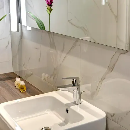 Appartamento Four Blue Seasons - Luxury