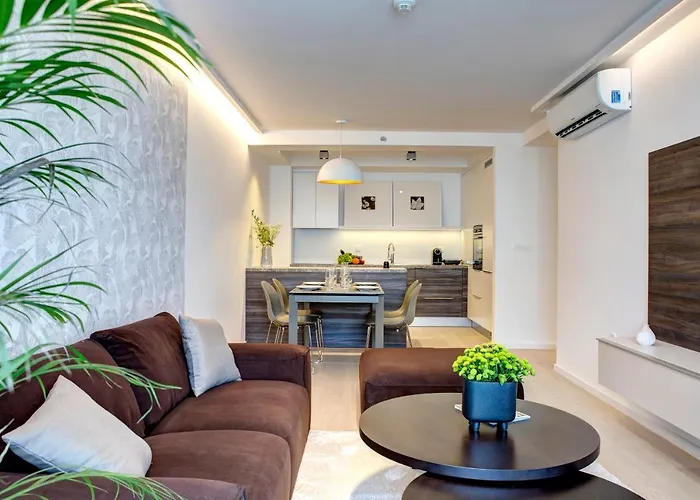 Four Blue Seasons - Luxury Apartament *