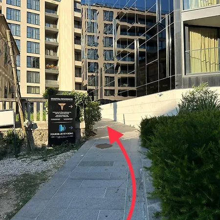 Four Blue Seasons - Luxury Apartment *