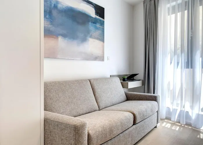 Four Blue Seasons - Luxury Apartment *